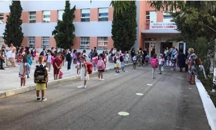 Viti i ri shkollor nis më 8 shtator