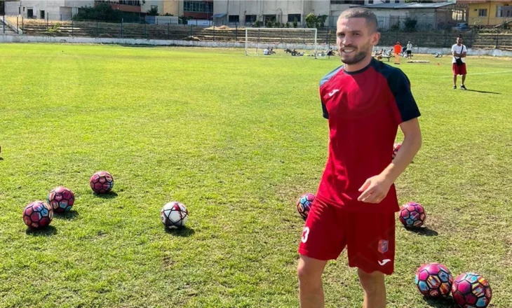 Vllaznia rinovon me Esat Mala, futbollisti nënshkruan për të katërtin sezon radhazi me kuqeblutë…