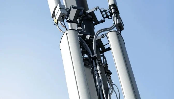Vodafone Albania bëhet, operatori i parë që do të përdorë teknologjinë hapësinore, për sinjal edhe më të fortë
