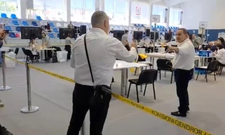 Vota u shpall e pavlefshme/ Dogjani: Më vodhët votën. Rusmali: Do të sjell policinë. Deputeti i PD: S’më rr**et për policinë