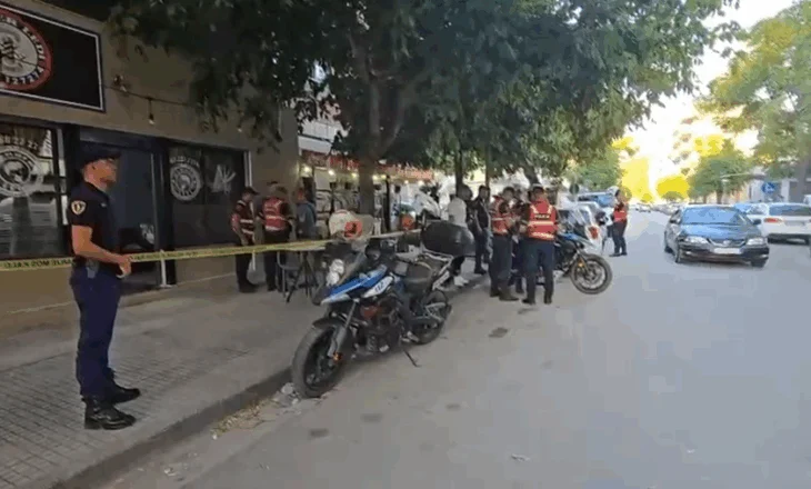 25-vjeçari plagoset me thikë pranë zemrës