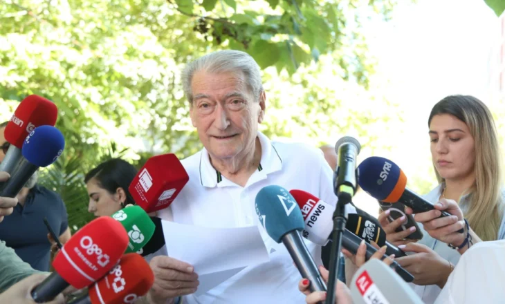 A do të paraqitet në seancën e dytë gjyqësore ndaj tij në GJKKO? Berisha: Jam i gatshëm, por…