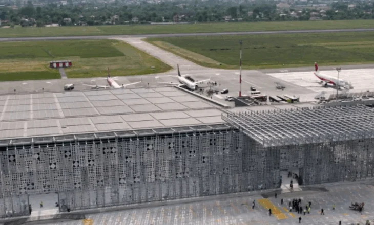 Aeroporti i Rinasit ka një njoftim me rëndësi për pasagjerët