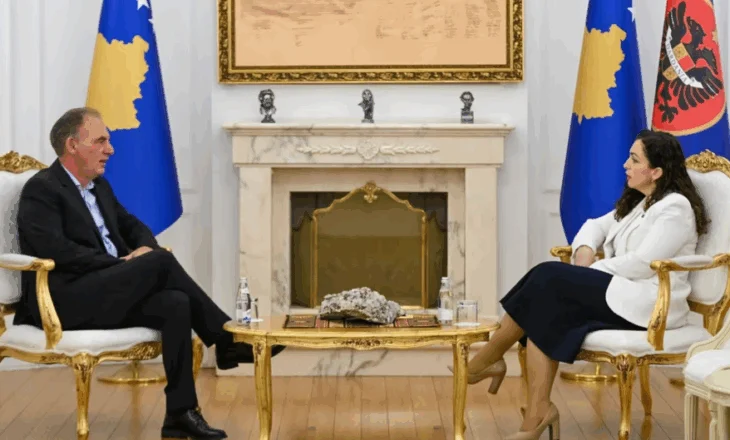 Afron seanca numër 49 për konstituimin e Kuvendit, Presidentja Osmani takim me Fatmir Limaj