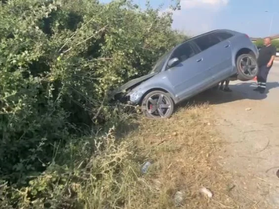 Aksident i rëndë në aksin Elbasan-Peqin/ Dy të plagosur, një në gjendje kritike, zbulohet shkaku