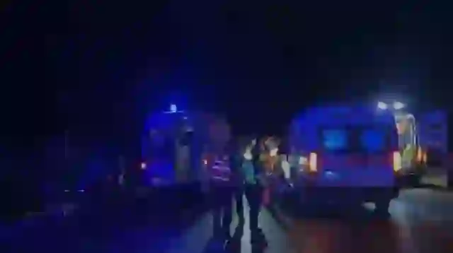 Aksident i rëndë në aksin Lezhë- Shkodër/ Traileri përplaset me një makinë, disa ambulanca në vendngjarje, raportohet për viktima