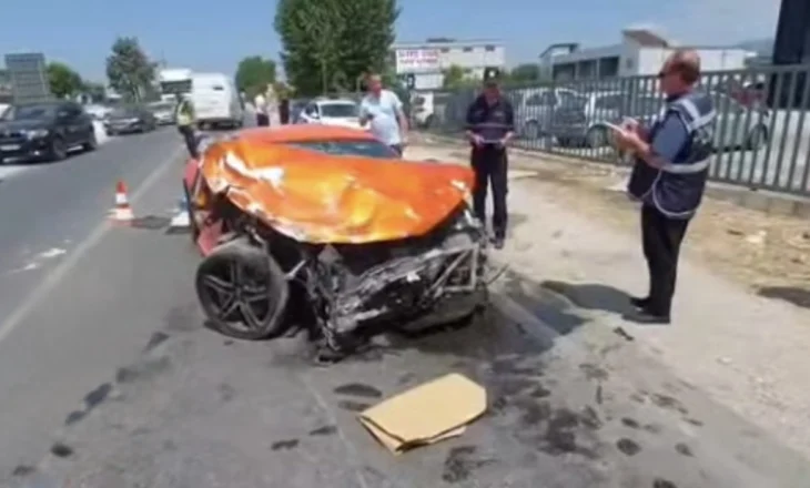 Aksident i rëndë në aksin Tapizë–Fushë Krujë, tre të plagosur dërgohen me urgjencë në Spitalin e  Traumës