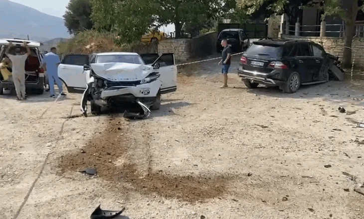 Aksident tragjik në aksin Memaliaj–Mallakastër: Humb jetën një fëmijë, tre të plagosur
