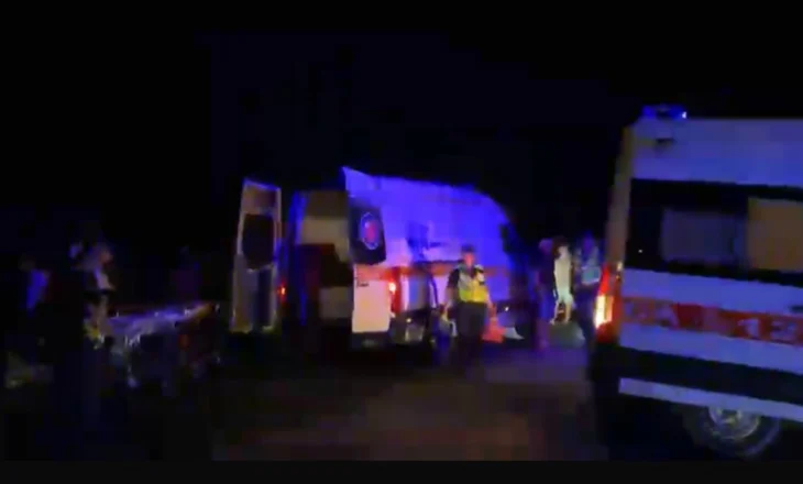 Aksidenti tragjik në aksin Lezhë-Shkodër/ Një viktimë dhe katër të plagosur nga e njëjta familje! Transportohen te Trauma, 6-vjeçari dhe gjyshi në gjendje të rëndë