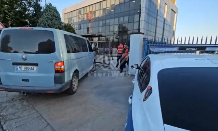Aksion te zyrat e ‘Bankers’ në Fier! Janë bllokuar serverat e kompanisë, hetimet nga 2023 në 2025! Burime: Kompania s’ka paguar prej 1 viti dhjetëra kontraktorë