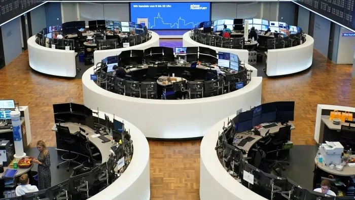 Aksionet europiane rriten mes shpresave për një marrëveshje tarifore SHBA-BE