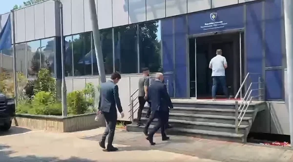 Alarm për bombë, evakuohet Parlamenti i Kosovës, pritej seanca e radhës për konstitumin e kuvendit