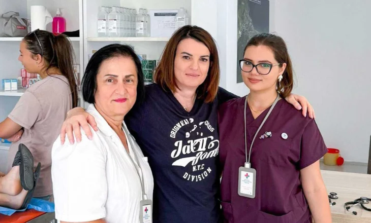 Albana Koçiu në Qendrën Shëndetësore Verore në Pogradec, nga 1 korriku janë kryer 981 vizita