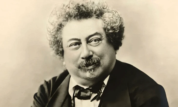 Alexandre Dumas, dramaturgu dhe shkrimtari që na magjepsi me romanin aventuresk dhe historik
