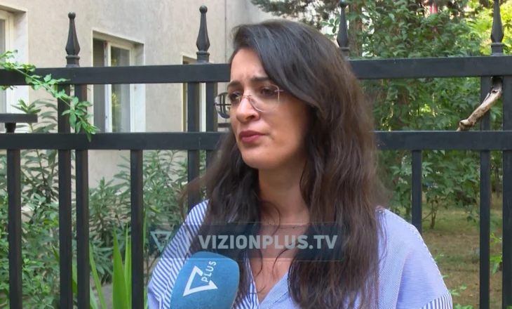 Ankthi, kërcënim për adoleshentët, psikologët: Rreziku rritet nga ekspozimi në rrjetet sociale. familja e shoqëria, rol kyç