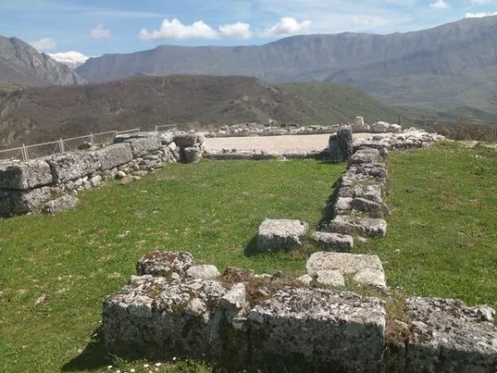 Antigonea magjeps turistët, rritje me 21% e vizitorëve në gjysmën e parë të vitit