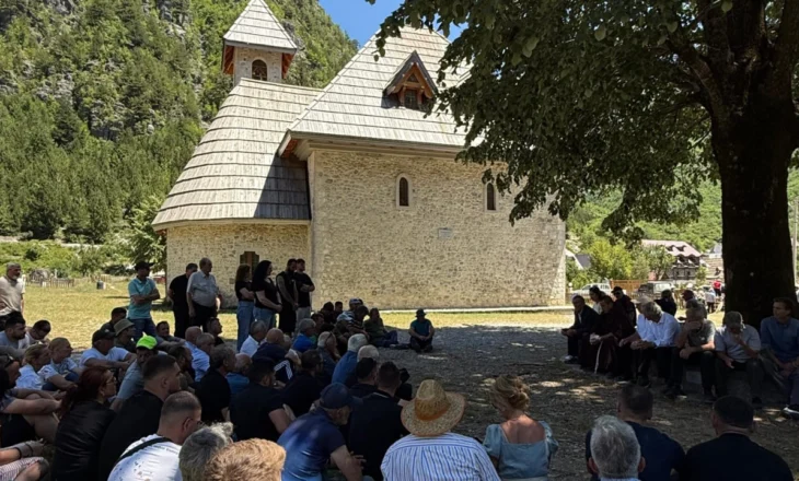 Banorët që kanë ndërtuar pa leje mbledhin “kuvend burrash” dhe kërcënojnë: Asnjë investitor nuk do të gëzojë asnjë centimetër tokë në Theth
