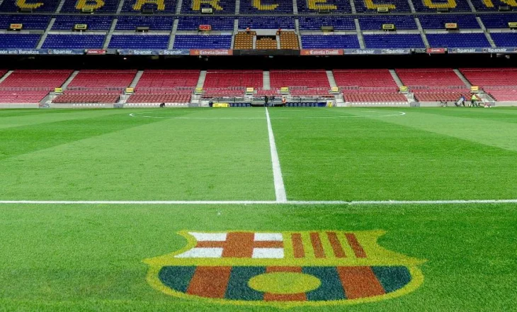 Barcelona/ Shtyhet kthimi në “Camp Nou”