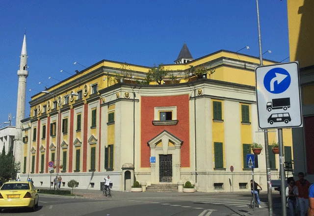 Bashkitë, në prag zgjedhjesh?/ Analisti Lami: Tirana mund të ketë zgjedhje të parakohshme