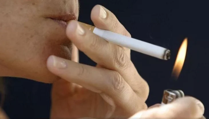 BE me ‘dorë të hekurt’ për taksat ndaj cigareve, akcizat e reja që do të rrisin në ‘stratosferë’ çmimet e paketave