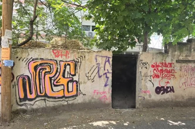BEN BLUSHI: A DO PRISHET MURI I BERLINIT NË TIRANË