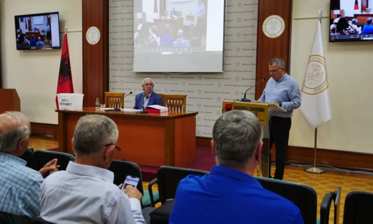 Besnik Baraj, Gëzim Hoxha e Stefan Çapaliku marrin titullin akademik