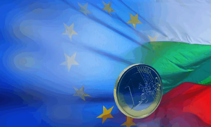 Bullgarët skeptikë për anëtarësimin në Eurozonë, frikën për rritjen e çmimeve dhe..