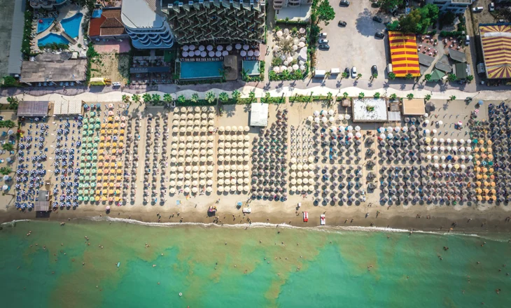 Bumi i hidhur i turizmit