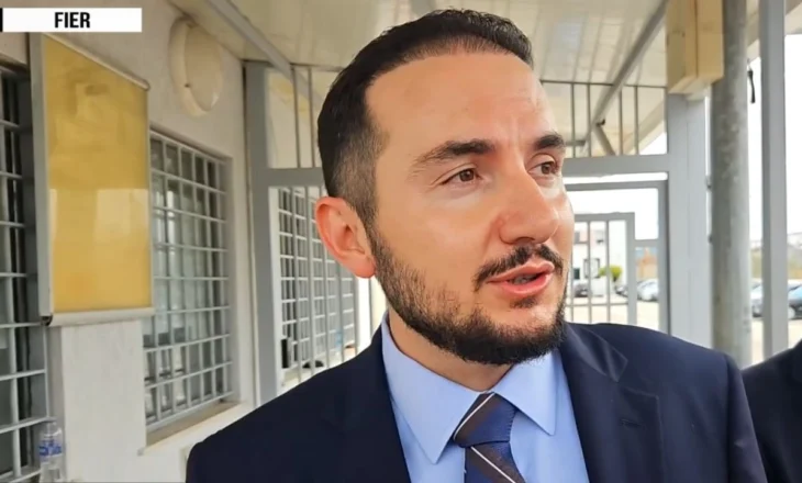 “Burgu nuk i urohet as hasmit”/ Salianji lë qelinë dhe nis takimet: Do shkoj në një fshat të Fierit ku fitoi PD-ja