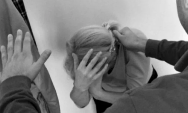 Cërrik/ Dhunoi bashkëshorten, policia arreston 55-vjeçarin