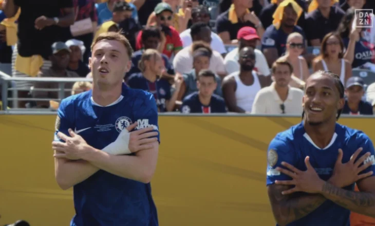 Chelsea “leksione” PSG-së, Cole Palmer dy gola për 7 minuta ndaj francezëve