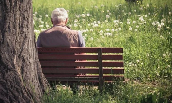 Cilësia e jetës/ Të dhënat: Në fshat e gëzojnë pensionin 7 vite më shumë se në qytet