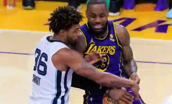 Clippers mbledh gjithë veteranët, Lakers gjejnë lojtarin që mungonte, Lillard e mbyll karrierën në Portland