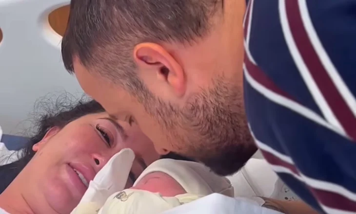 Dafina Zeqiri publikon pamjet nga lindja e djalit