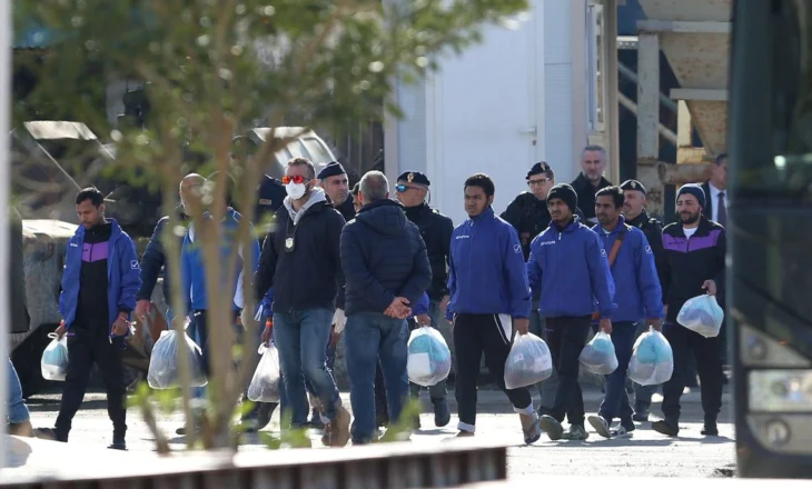 Dëbimi i emigrantëve egjiptianë nga Gjadri vendos një ‘precedent të rrezikshëm’