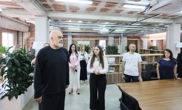 “Departament inovacioni në çdo kompani që ka mbi 100 punonjës”, urdhri i Ramës: Të përgatitemi për integrimin në BE, informohuni sa më shumë