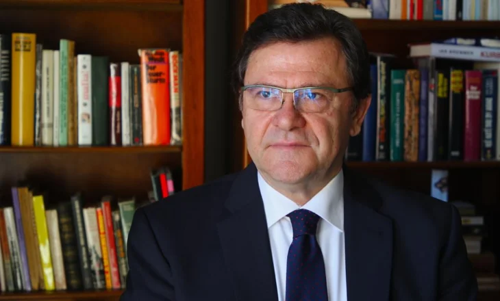 Diplomacia e dështuar dhe iluzioni i integrimit: Lëvizje 200-vjeçare: Të reja, të vjetra