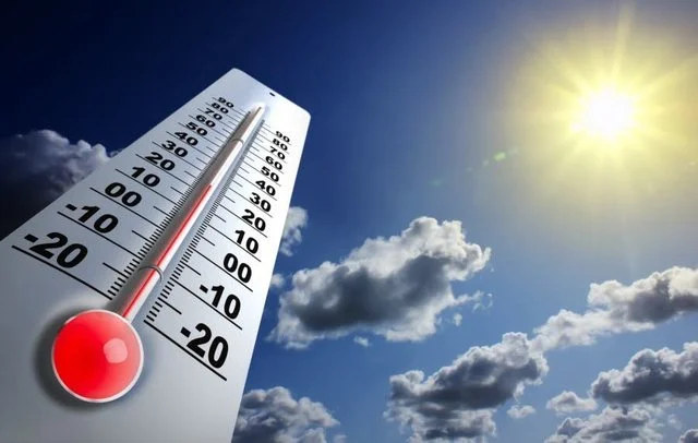 Dita e sotme me kthjellime e vranësira, ulen temperaturat