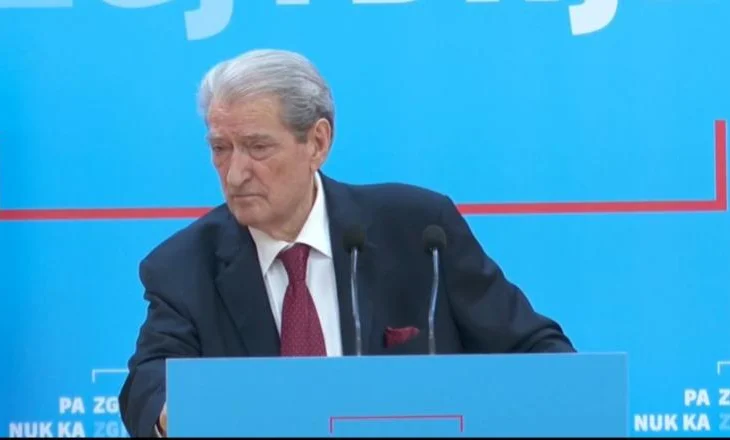 “Doktori nuk fal”, Berisha “shuplakë” Gazit: Kush ka luajtur me votën, do përballet me pasojat
