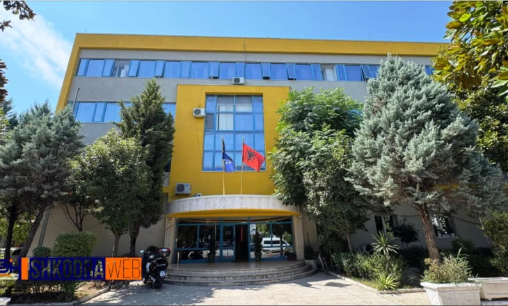DOKUMENTI – Para nisjes së vitit të ri akademik, në Universitetin “Luigj Gurakuqi” miratohet masteri shkencor…