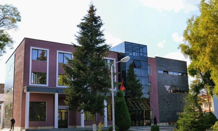 Dorëheqje zinxhir në Bashkinë Maliq, largohen edhe 6 administratorë