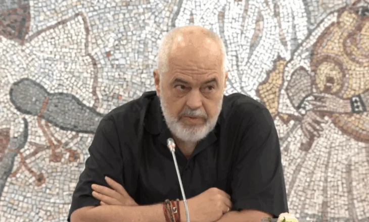 Dorëhiqen drejtuesit e Bashkisë Elbasan pas thirrjes së Ramës