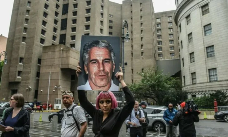 “Dosjet Epstein”, çfarë janë & pse Trump është nën presion?!