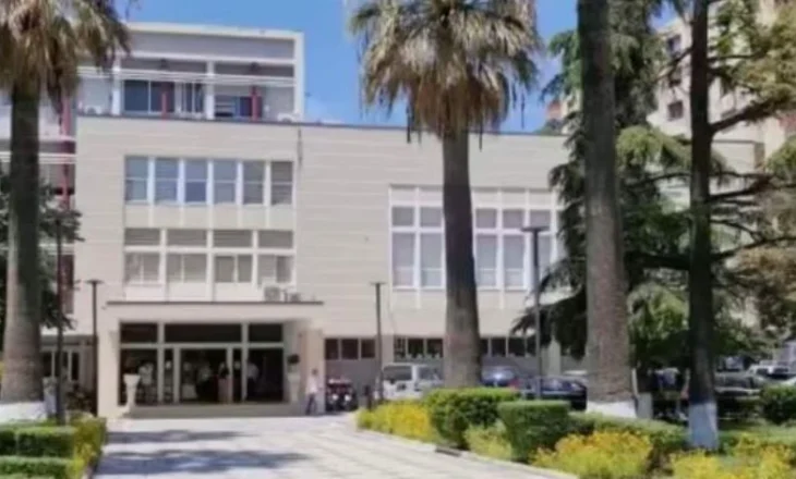 Drejtuesit e vjetër “shënjestra” e Kryeministrit/ Nisin dorëheqjet e drejtorëve në Fier, përjashtohen emërimet e…