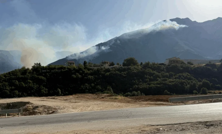 Dukati prej 10 ditësh nën flakë, pritet sërish ndërhyrje nga ajri