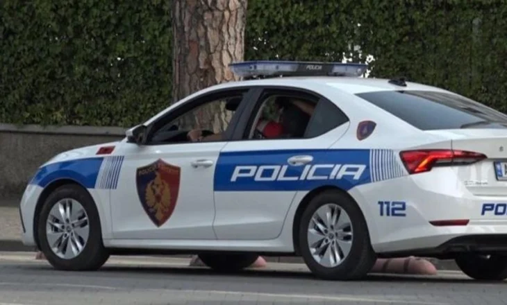 Dyshime se kishte armë zjarri, policia vihet në ndjekje të një automjeti në rrugën “Myslym Shyri”