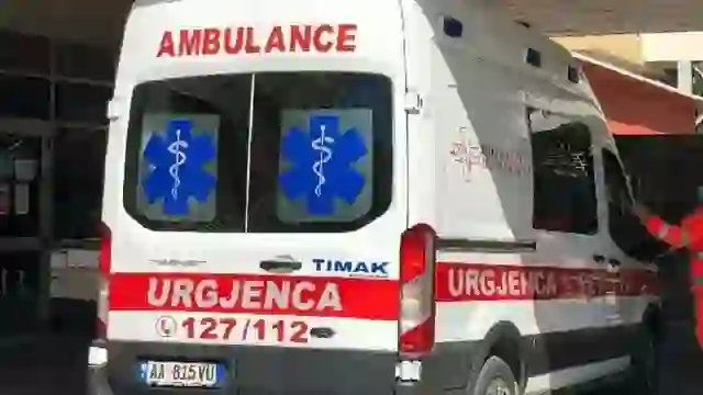 E rëndë/ Gjendet e pajetë një grua brenda banesës së saj, ja çfarë dyshohet (Emri)