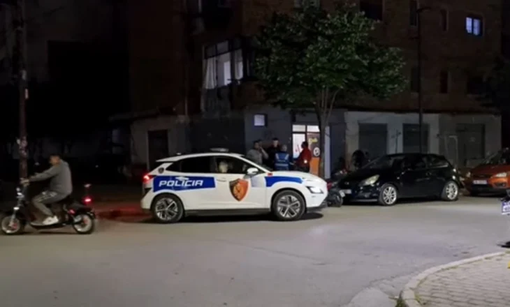 E rëndë/ Ndërron jetë 29-vjeçari, trupi i të riut gjendet në makinën e parkuar poshtë pallatit ku jetonte