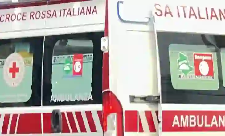 E rëndë në Itali/ Shqiptarja shtatzënë bie nga dritarja, humbet foshnjën, Policia nis hetimet