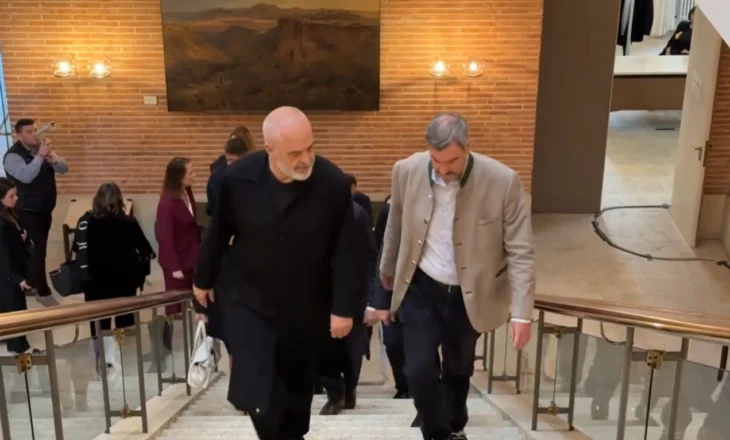 Edi Rama në Mynih: Forcojmë partneritetin e posaçëm mes Shqipërisë dhe Bavarisë